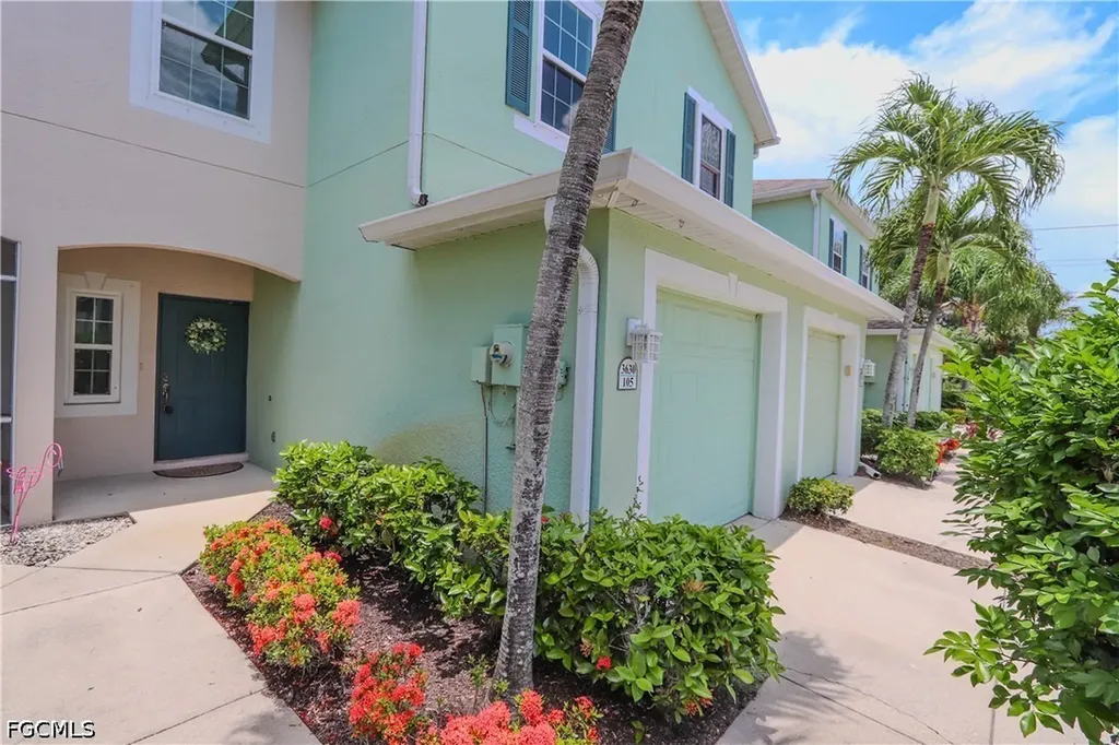 3630 Pine Oak Circle Fort Myers FL 33916