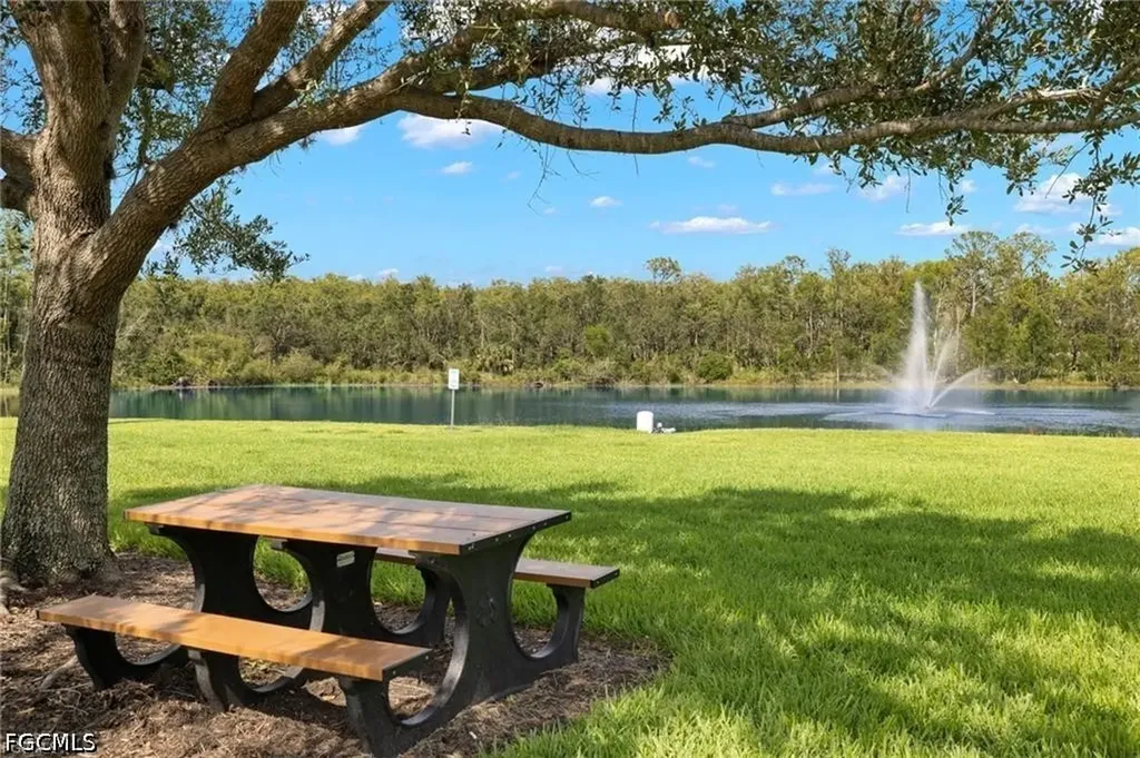 3630 Pine Oak Circle Fort Myers FL 33916