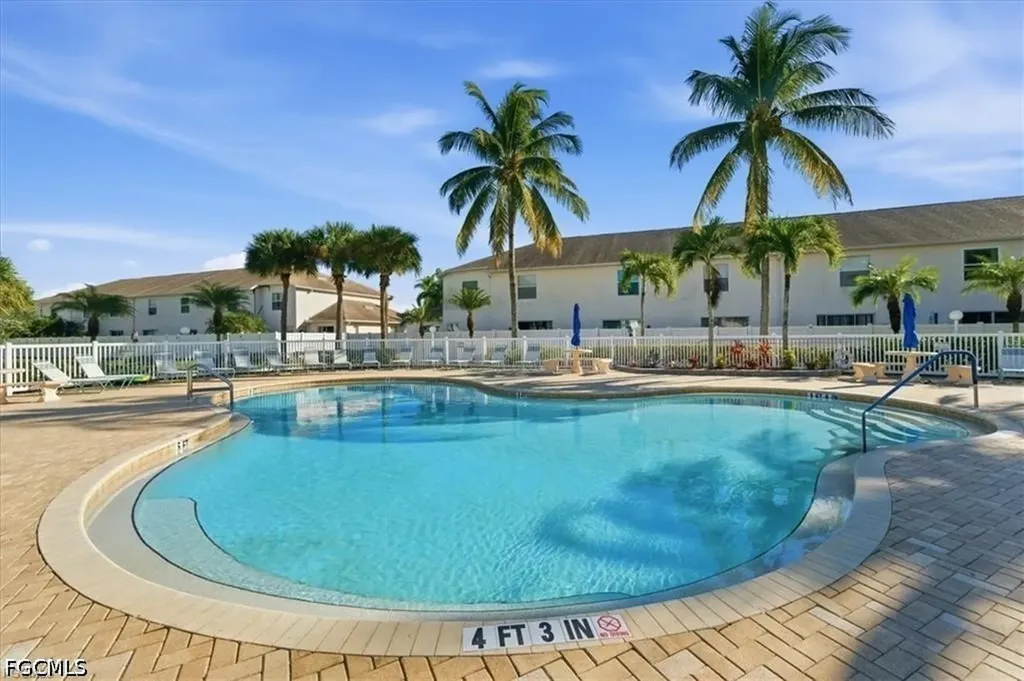 3630 Pine Oak Circle Fort Myers FL 33916