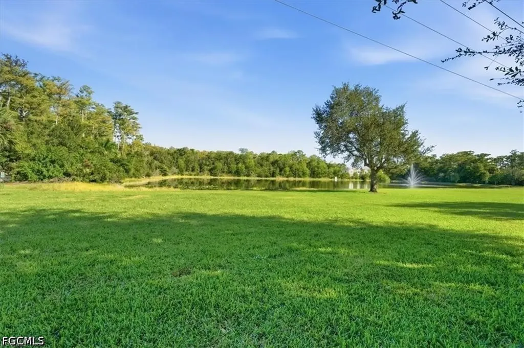 3630 Pine Oak Circle Fort Myers FL 33916