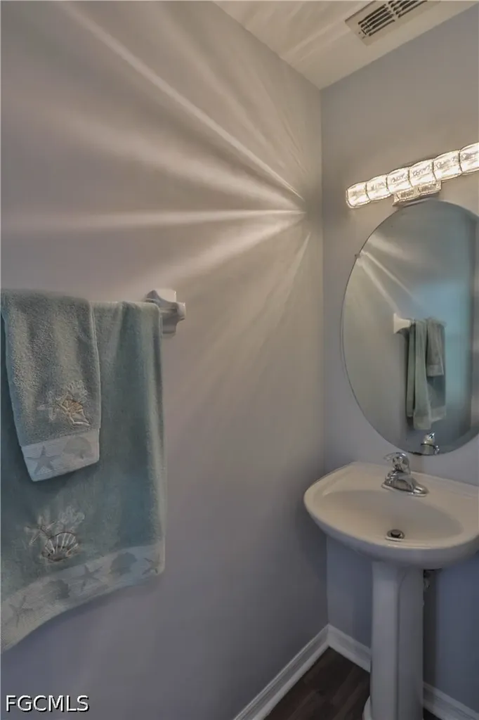 3630 Pine Oak Circle Fort Myers FL 33916