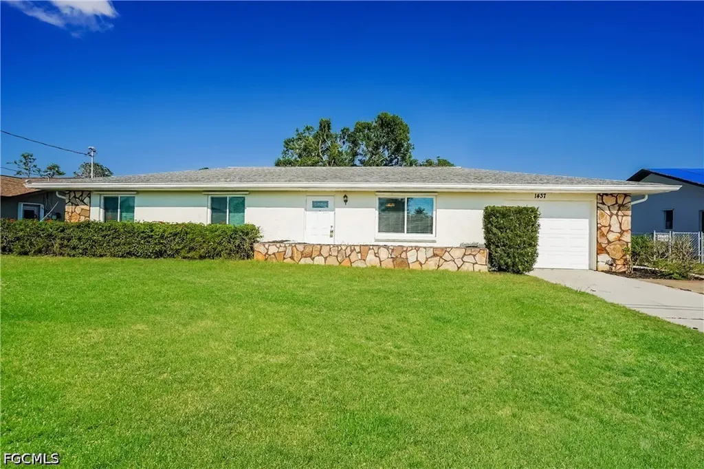 Cape Coral FL, 1437 SE 14th Terrace