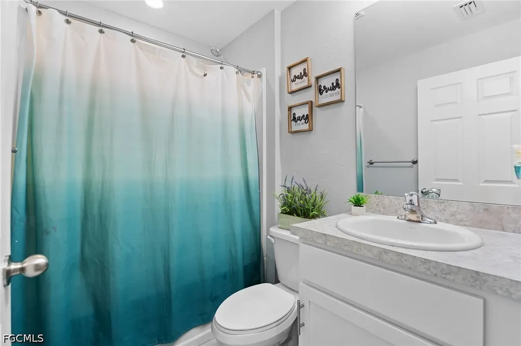 1132 NW 20th Place Cape Coral FL 33993