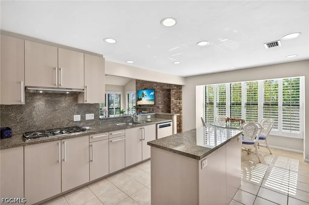 1057 Sand Castle Road Sanibel FL 33957
