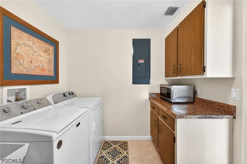 1057 Sand Castle Road Sanibel FL 33957