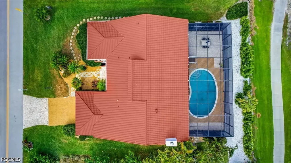 1057 Sand Castle Road Sanibel FL 33957
