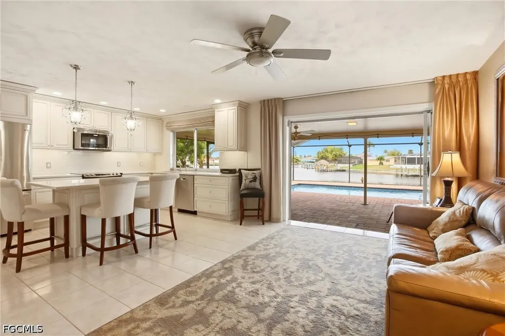 1141 SE 28th Terrace Cape Coral FL 33904