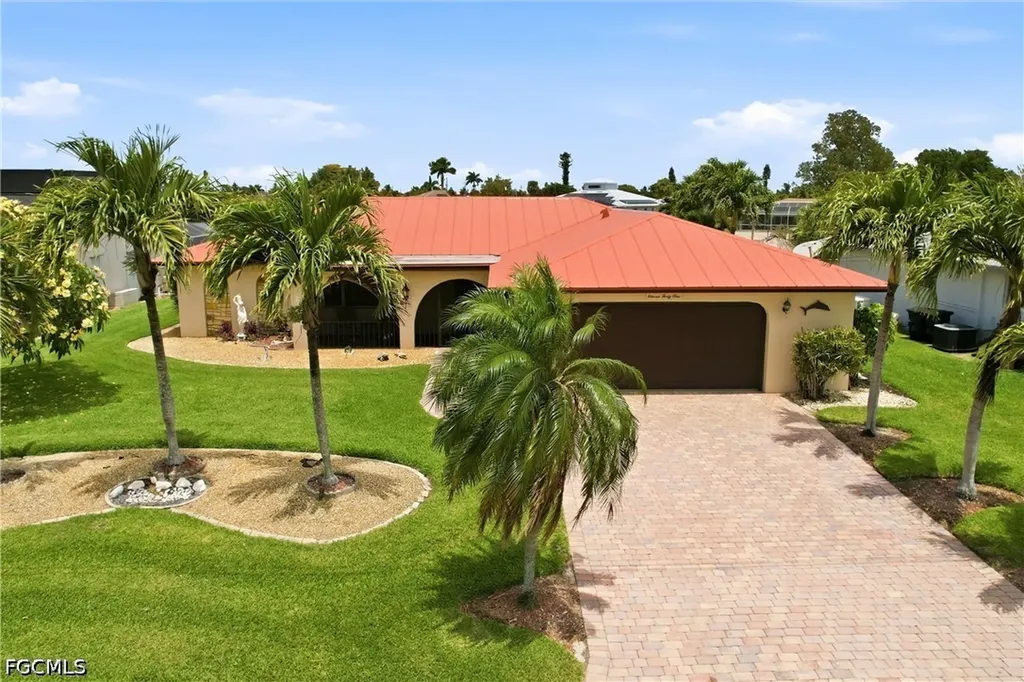 1141 SE 28th Terrace Cape Coral FL 33904