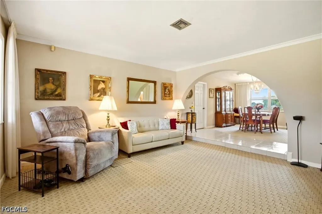 1141 SE 28th Terrace Cape Coral FL 33904