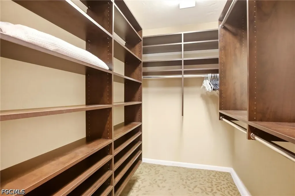 1141 SE 28th Terrace Cape Coral FL 33904