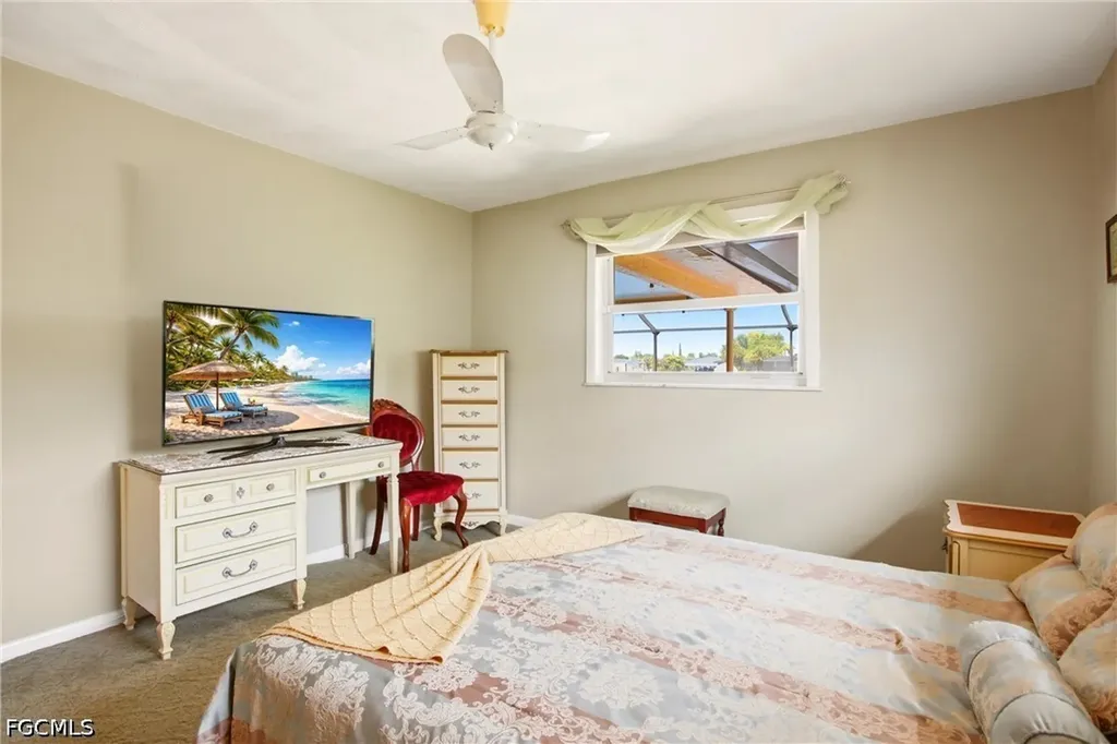 1141 SE 28th Terrace Cape Coral FL 33904