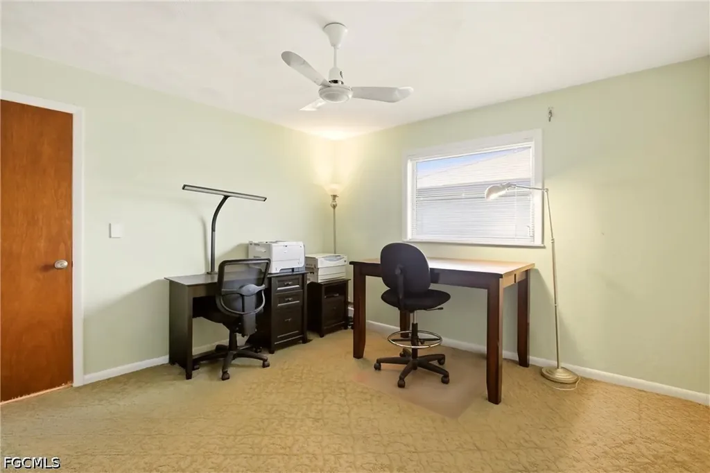 1141 SE 28th Terrace Cape Coral FL 33904