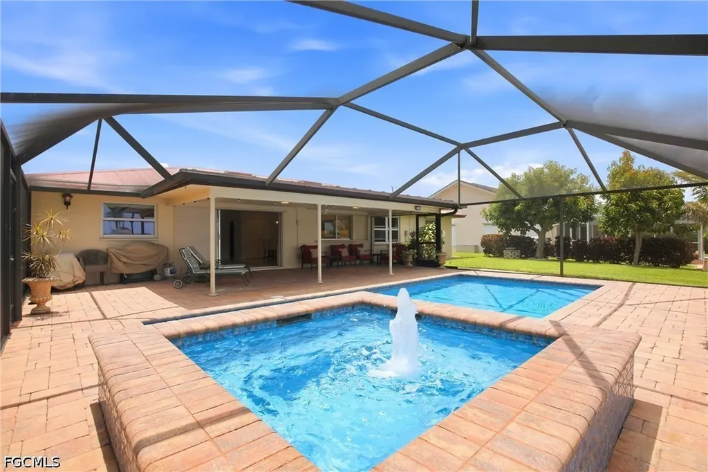 1141 SE 28th Terrace Cape Coral FL 33904