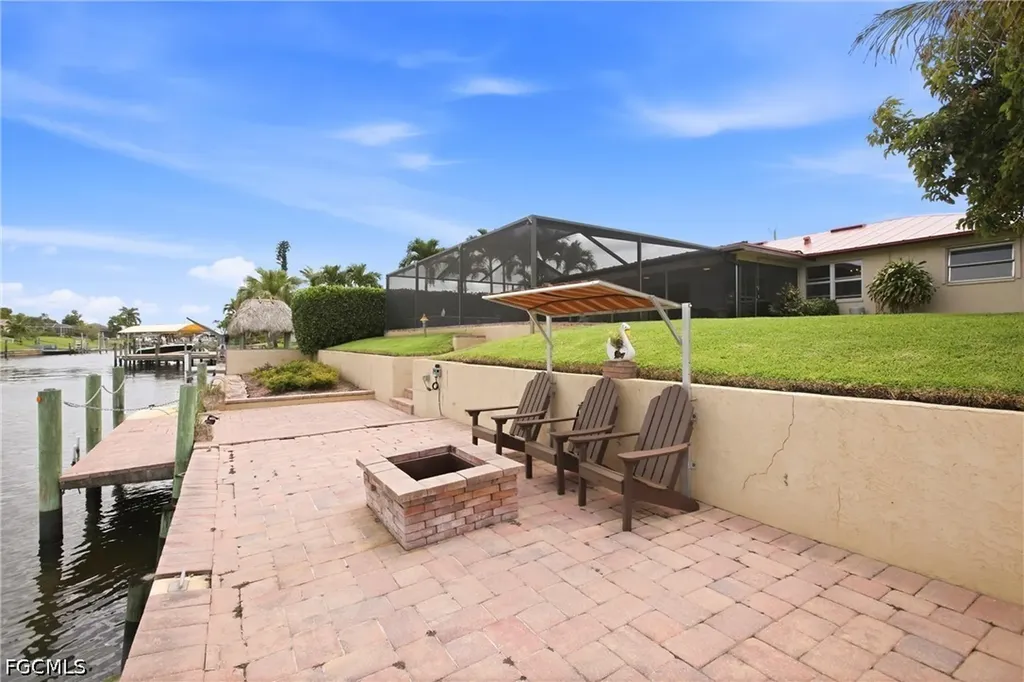 1141 SE 28th Terrace Cape Coral FL 33904