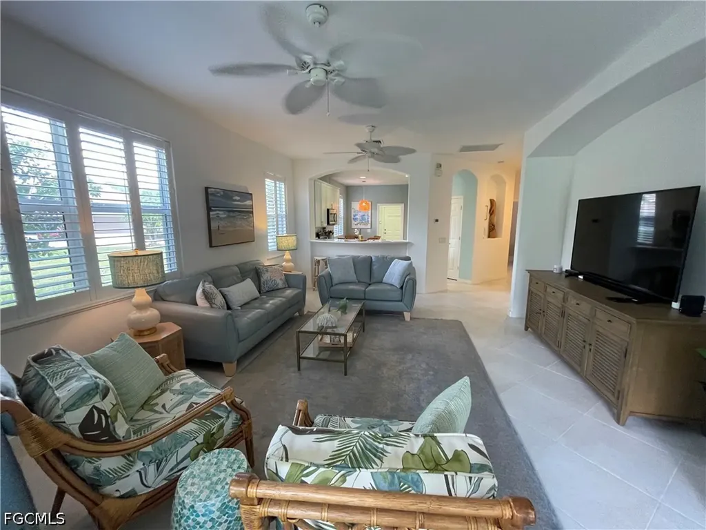 10640 Camarelle Circle Fort Myers FL 33913