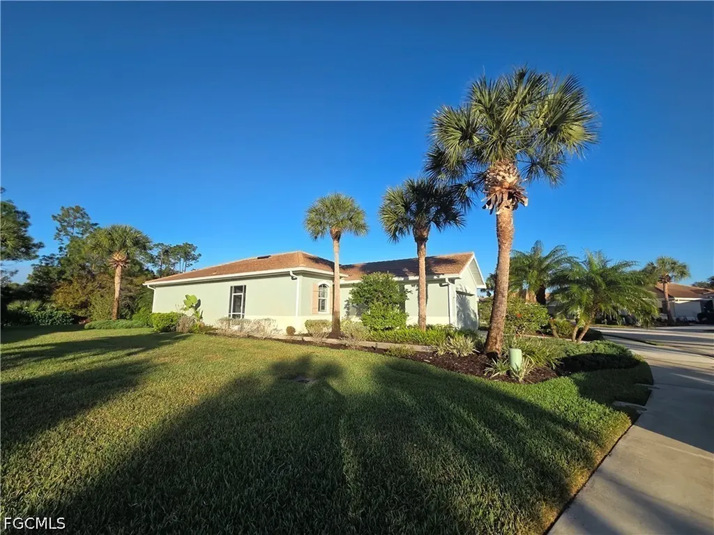 10640 Camarelle Circle Fort Myers FL 33913