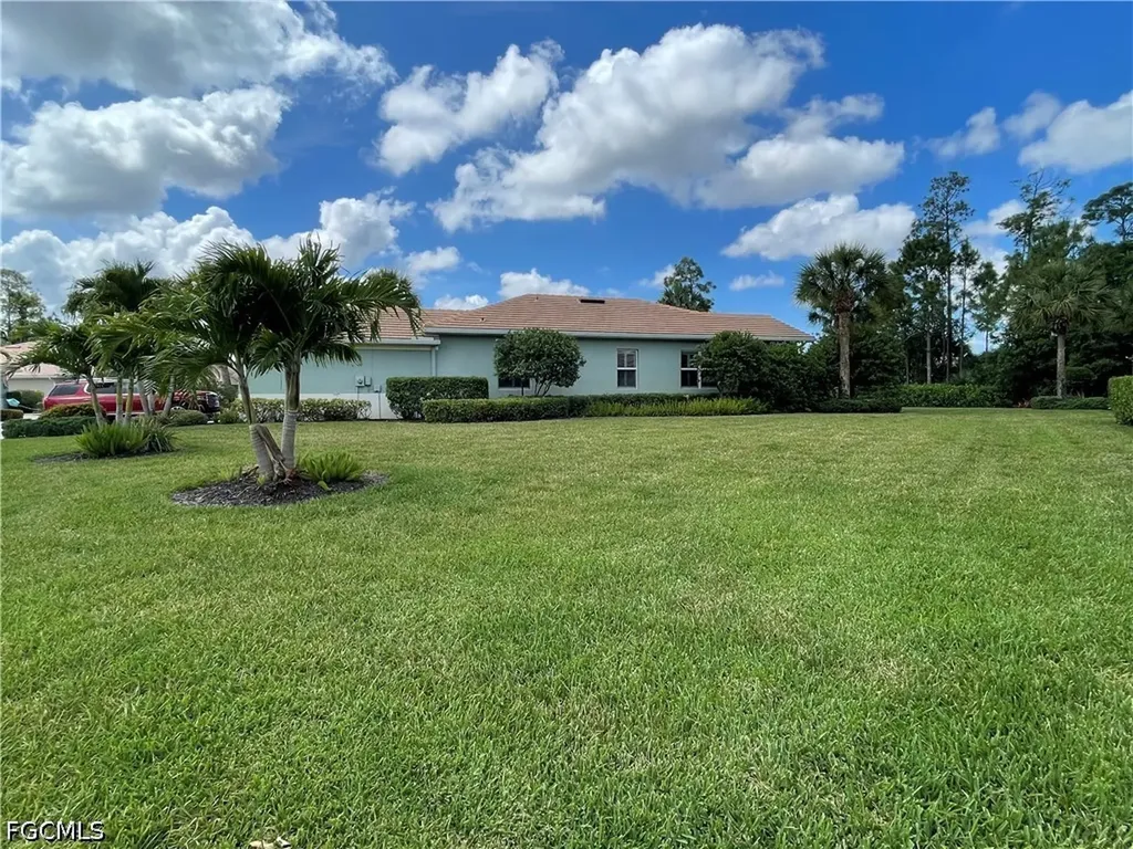 10640 Camarelle Circle Fort Myers FL 33913