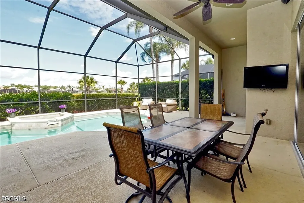 9116 Links Drive Fort Myers FL 33913