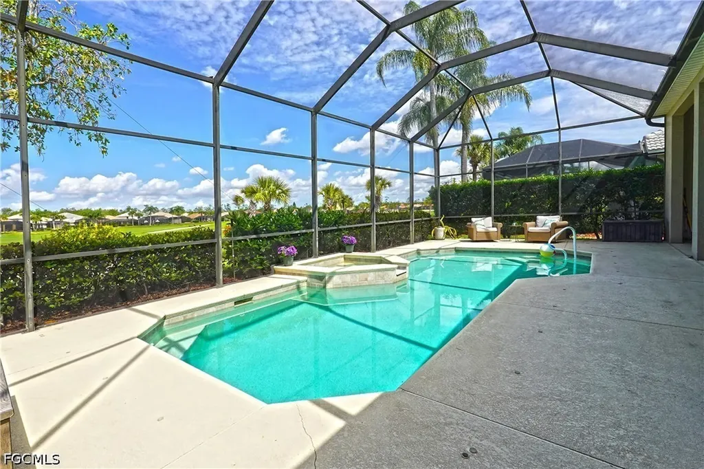 9116 Links Drive Fort Myers FL 33913