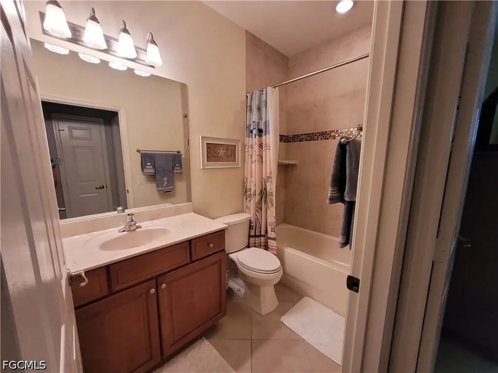 10630 Camarelle Circle Fort Myers FL 33913
