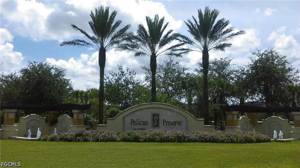 10630 Camarelle Circle Fort Myers FL 33913