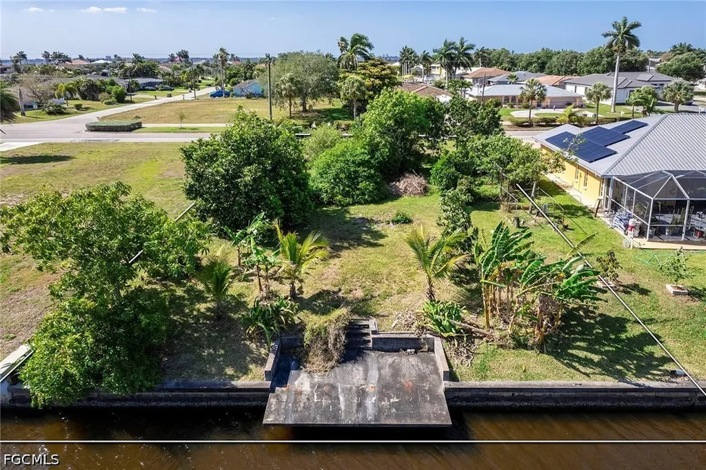 2411 Everest Parkway Cape Coral FL 33904
