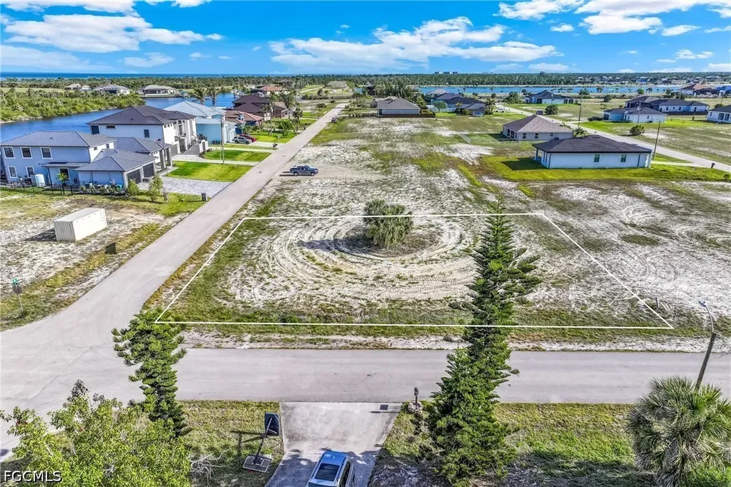3419 NW 46th Place Cape Coral FL 33993