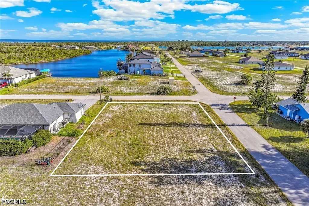 4618 NW 34th Terrace Cape Coral FL 33993