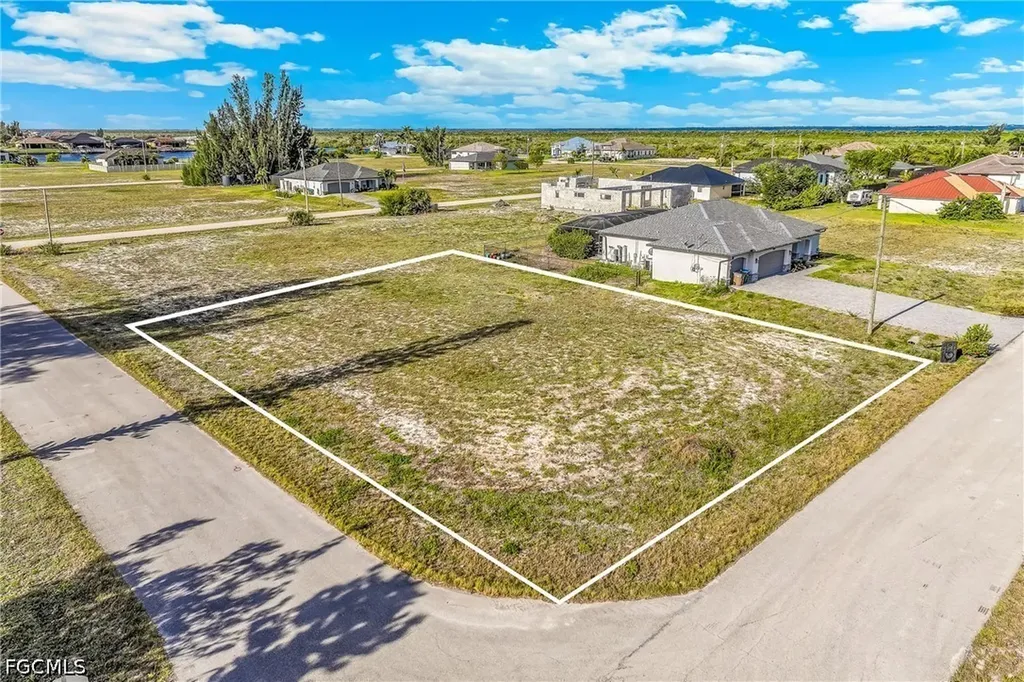 4618 NW 34th Terrace Cape Coral FL 33993