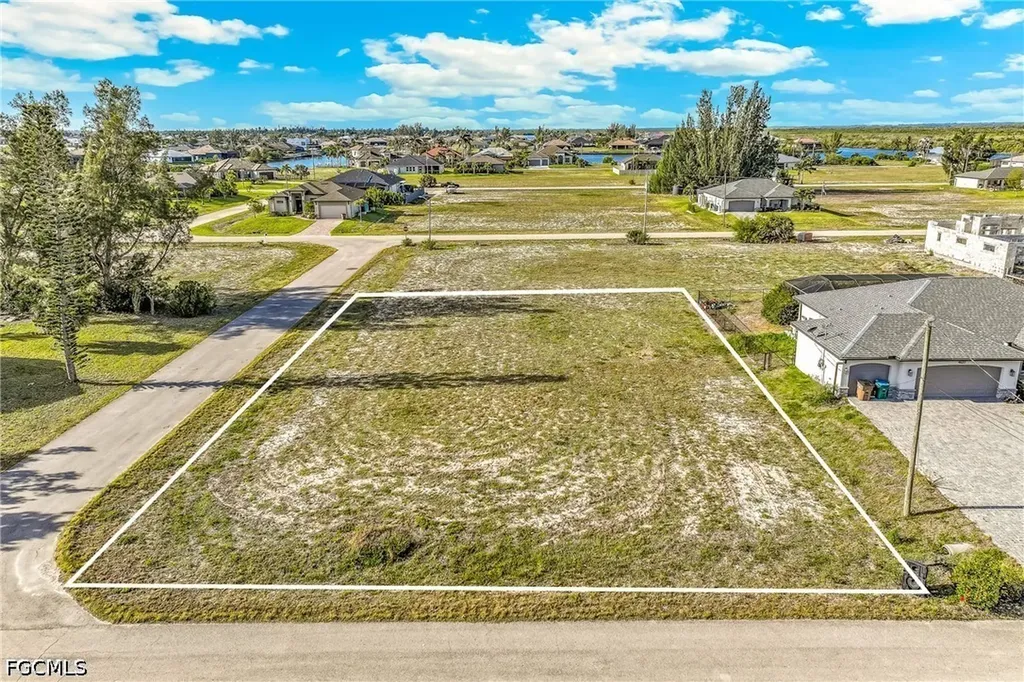 4618 NW 34th Terrace Cape Coral FL 33993
