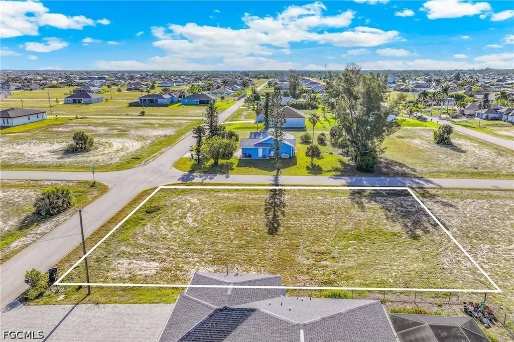 4618 NW 34th Terrace Cape Coral FL 33993