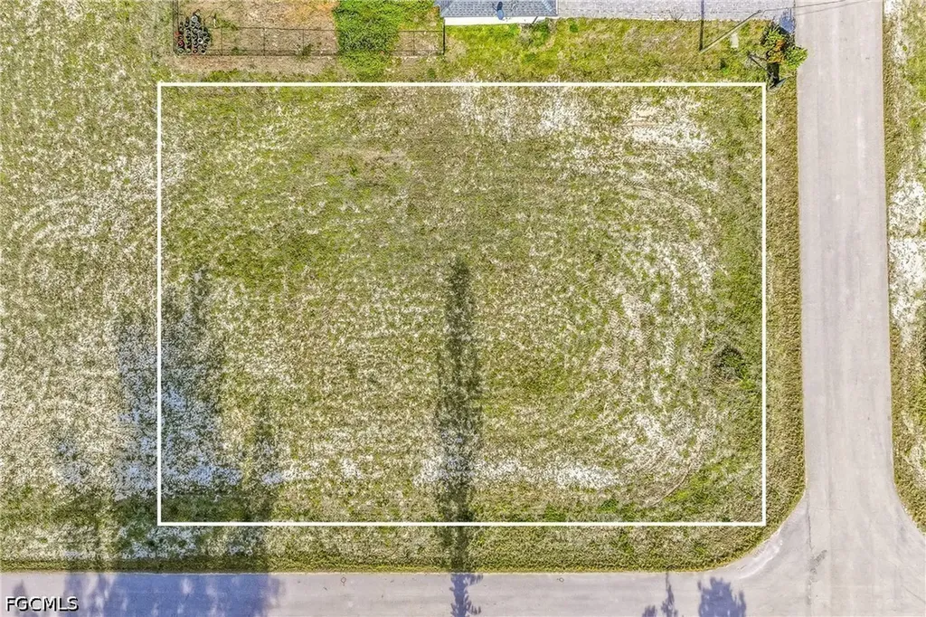 4618 NW 34th Terrace Cape Coral FL 33993