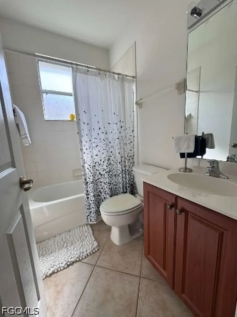 4317 Avian Avenue Fort Myers FL 33916