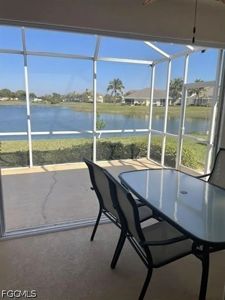 4317 Avian Avenue Fort Myers FL 33916