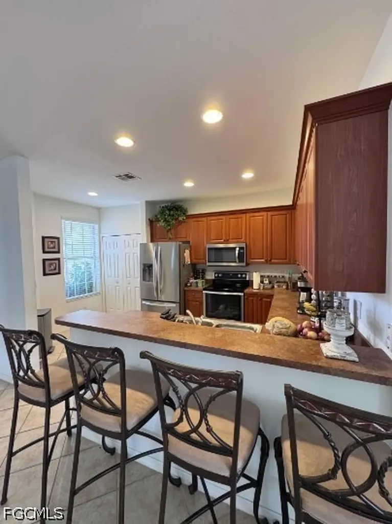 4317 Avian Avenue Fort Myers FL 33916