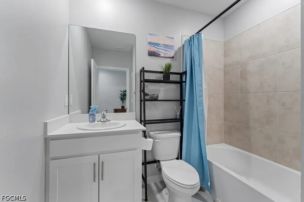 2721 SW 11th Court Cape Coral FL 33914