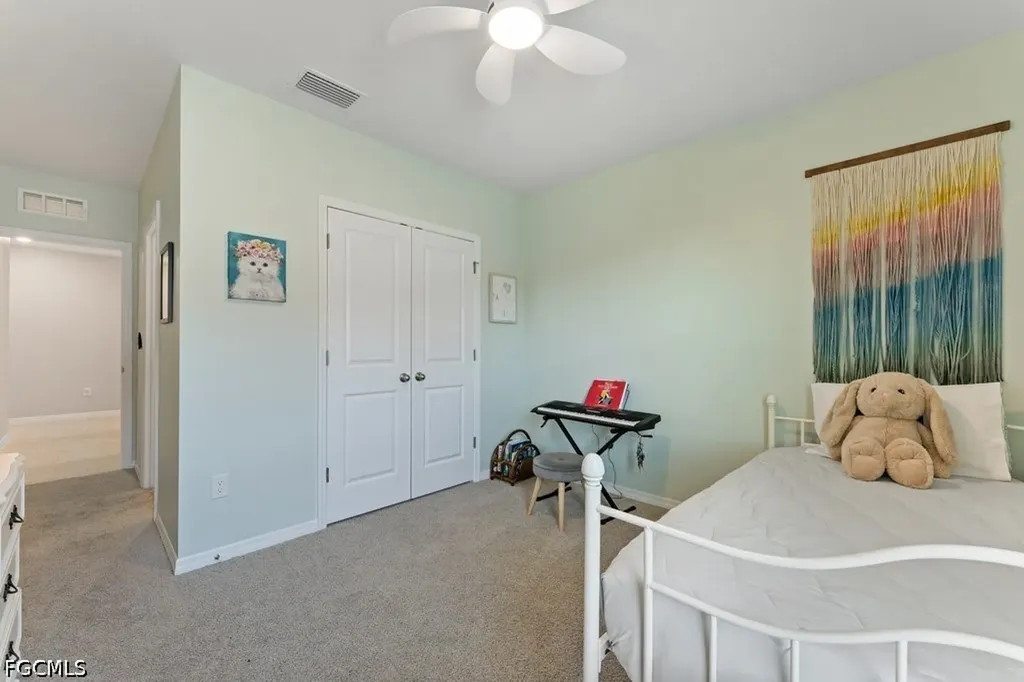 2721 SW 11th Court Cape Coral FL 33914