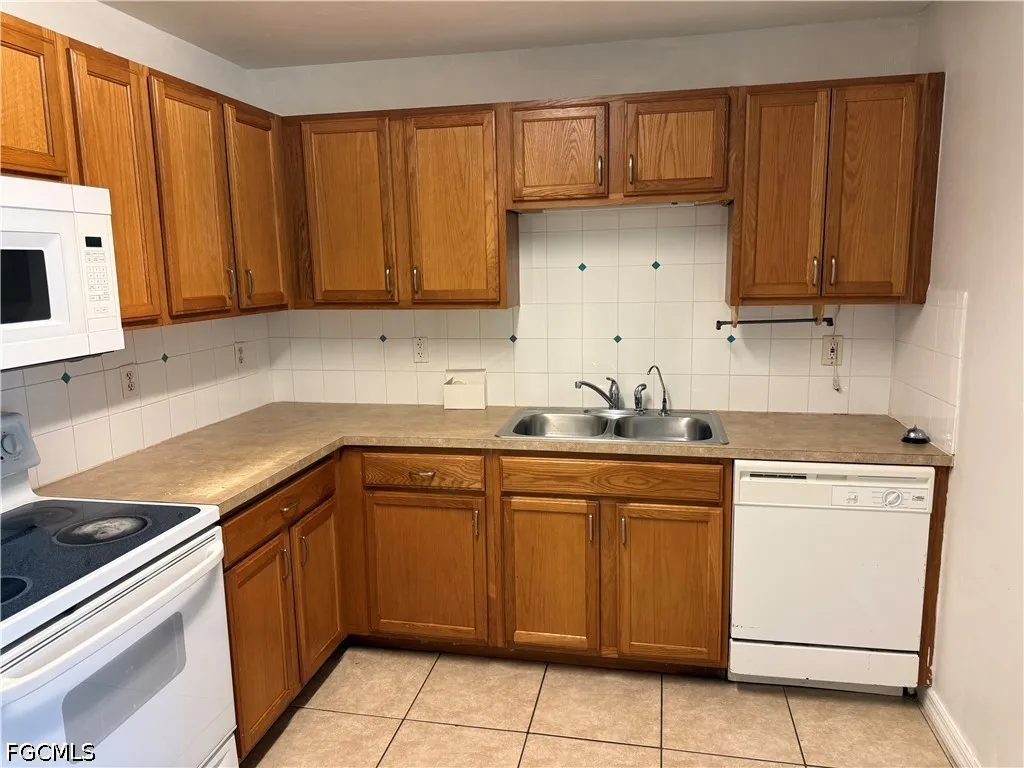 4400-4402 29th Street SW Lehigh Acres FL 33973