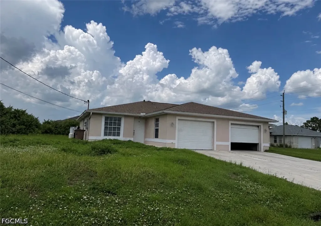 4400-4402 29th Street SW Lehigh Acres FL 33973
