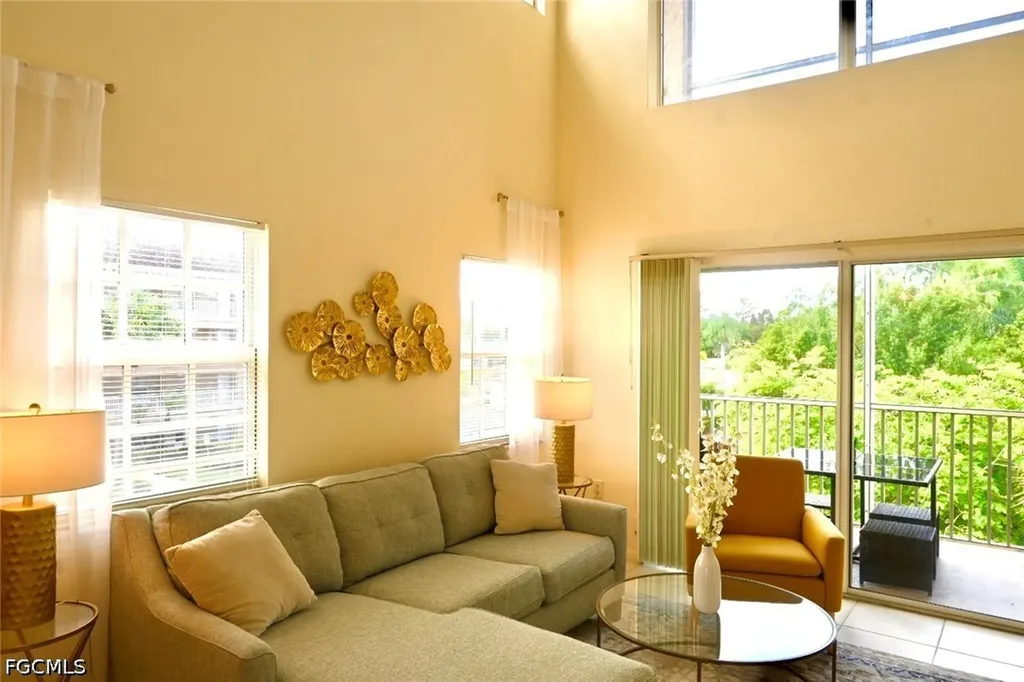 4450 Botanical Place Circle Naples FL 34112
