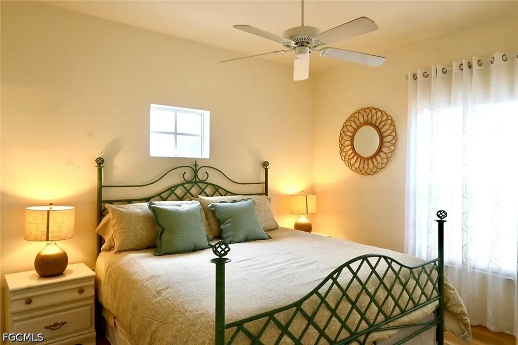 4450 Botanical Place Circle Naples FL 34112