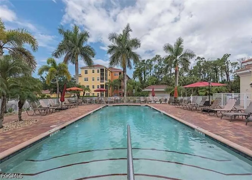 4450 Botanical Place Circle Naples FL 34112
