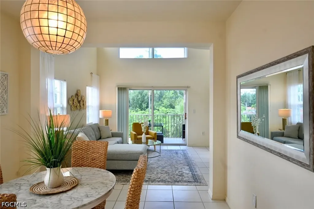 4450 Botanical Place Circle Naples FL 34112