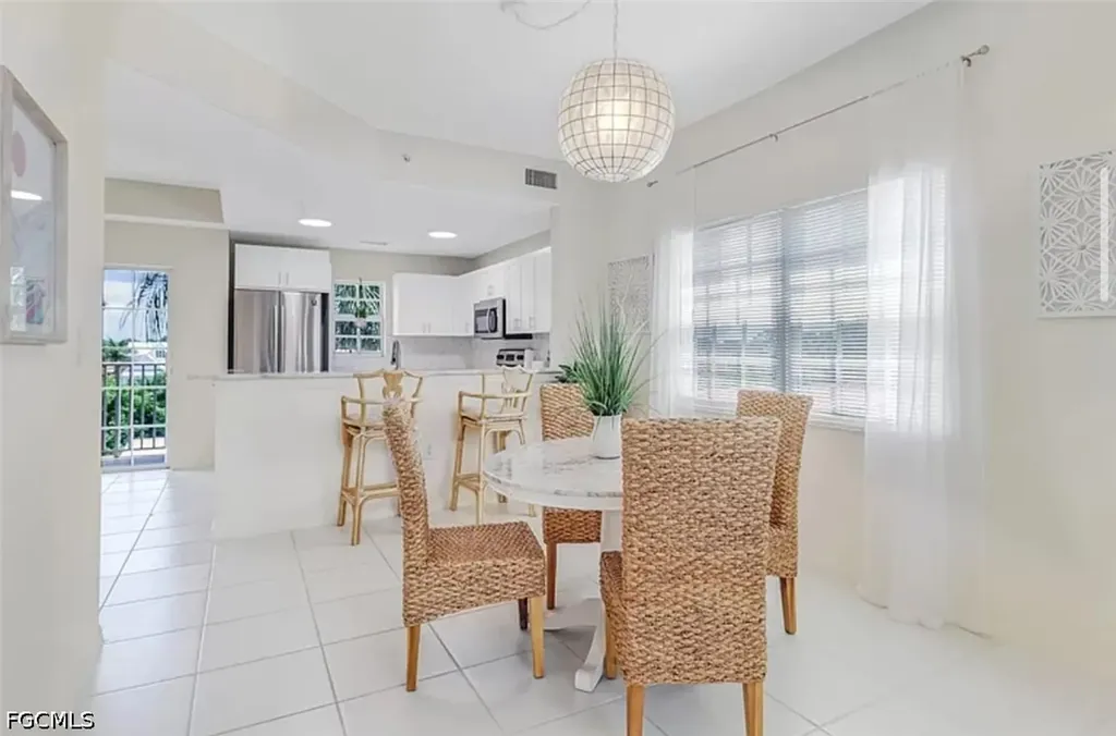 4450 Botanical Place Circle Naples FL 34112
