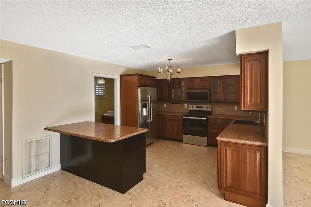 13511 Stratford Place Circle Fort Myers FL 33919