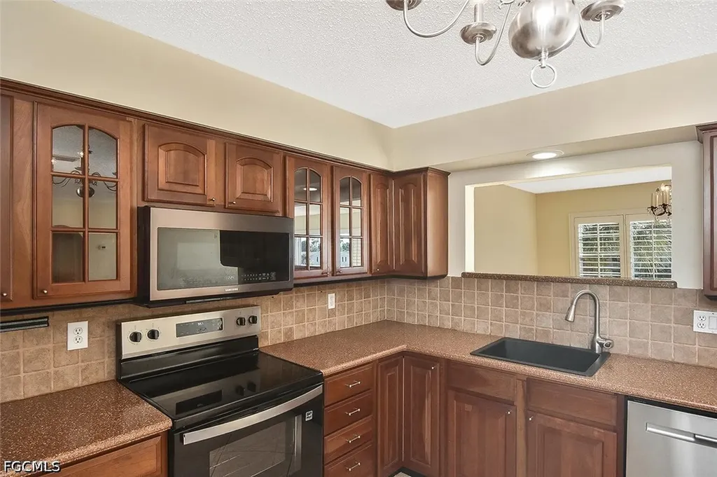 13511 Stratford Place Circle Fort Myers FL 33919