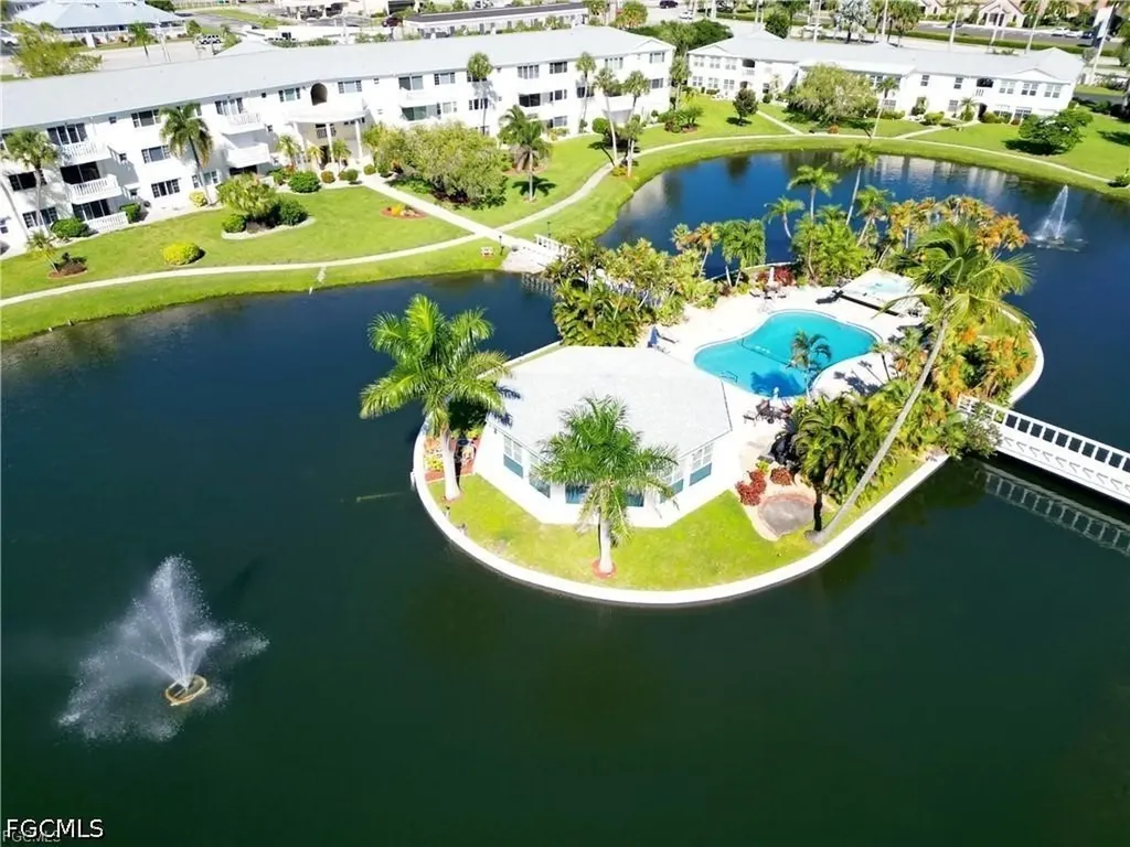 13511 Stratford Place Circle Fort Myers FL 33919