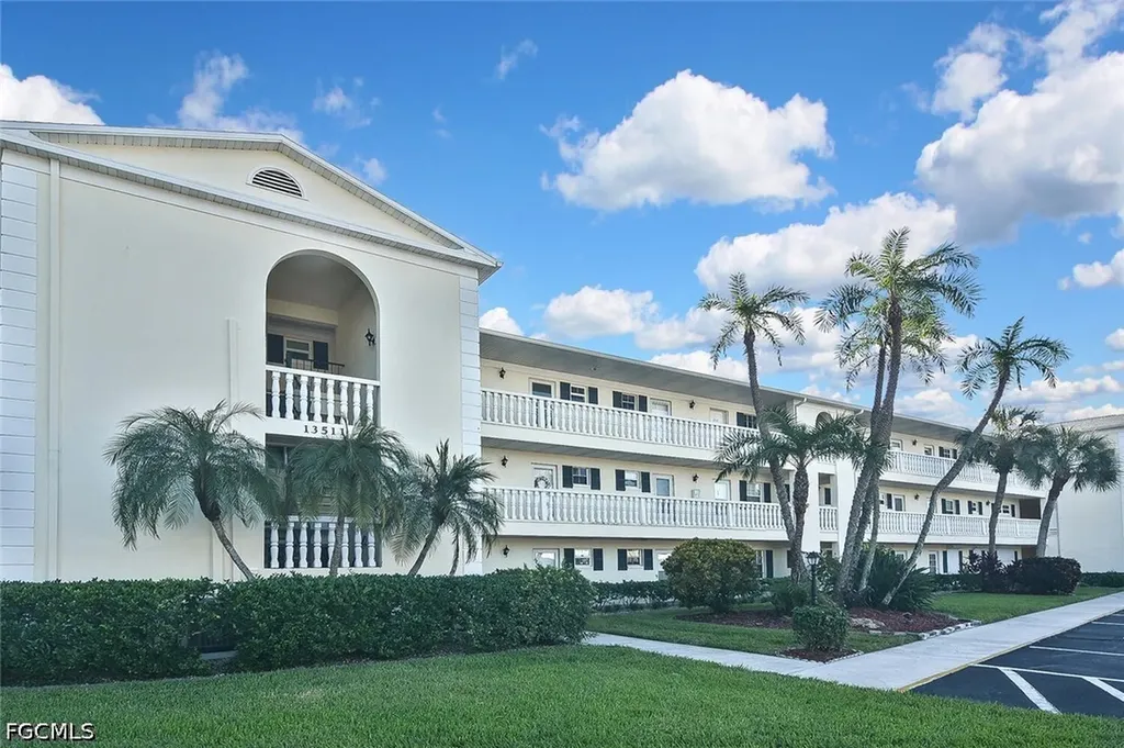 13511 Stratford Place Circle Fort Myers FL 33919