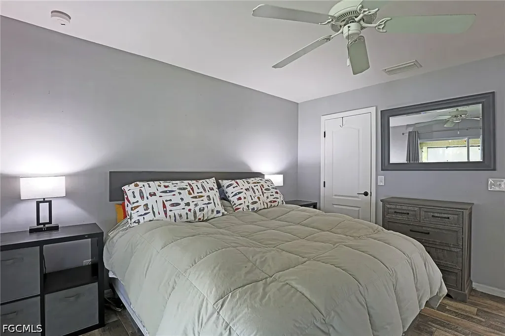 3016 SW 23rd Avenue Cape Coral FL 33914
