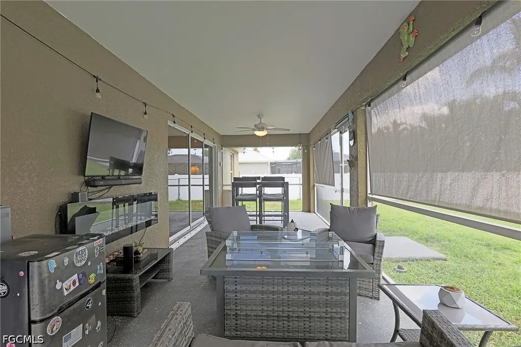 3016 SW 23rd Avenue Cape Coral FL 33914